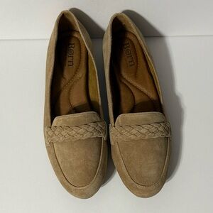 NWT Born Women's Mirror Beige Loafers with Braided Detail